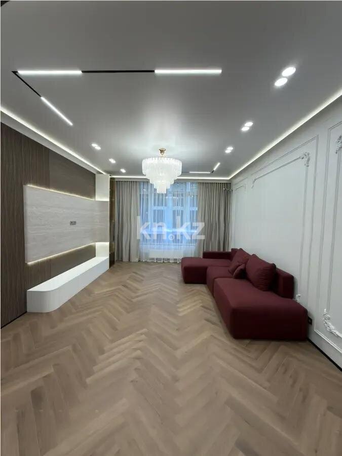 Продажа 4-комнатной квартиры, 116 м² в Астане