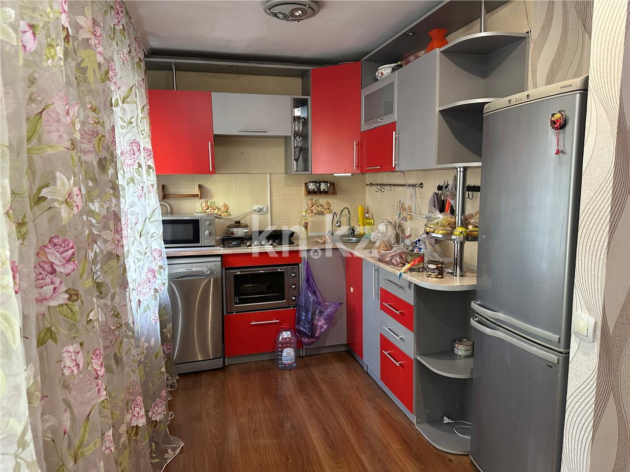 Продажа 3-комнатной квартиры, 50 м² - Продажа квартир в Городе Караганды - страница 2 фото 7 из 11