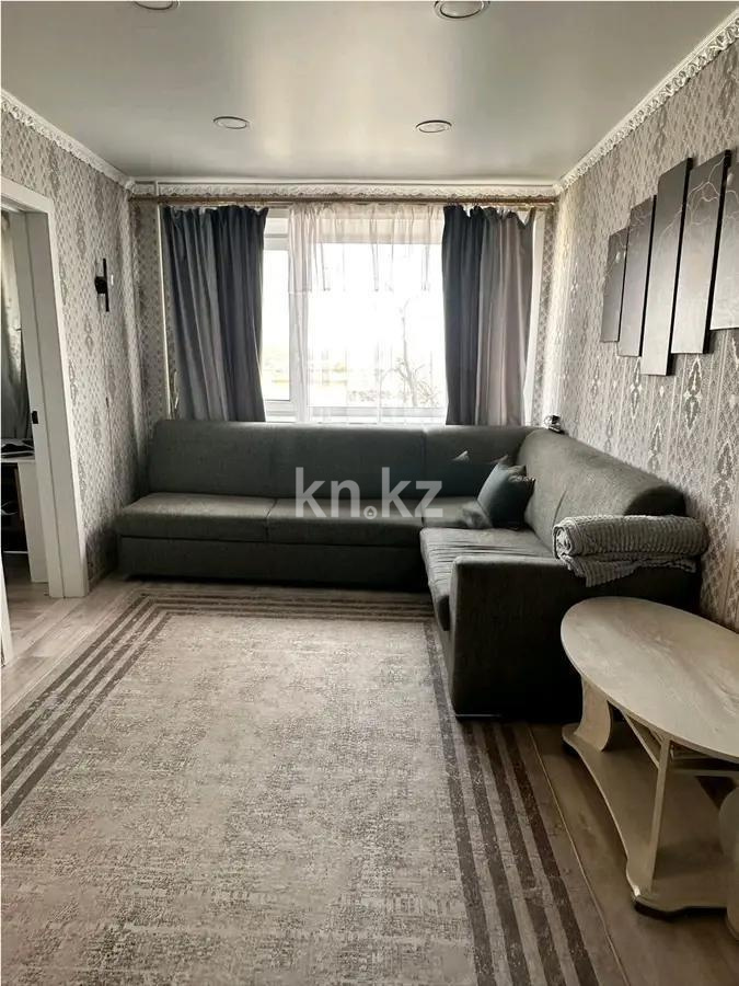 Продажа 4-комнатной квартиры, 60 м², мкр-н 21, дом  5 - Продажа квартир в Караганде фото 1 из 4