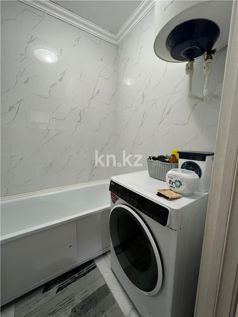 Продажа 4-комнатной квартиры, 90 м², мкр. Голубые Пруды - Продажа квартир в Караганде с фото фото 10 из 16