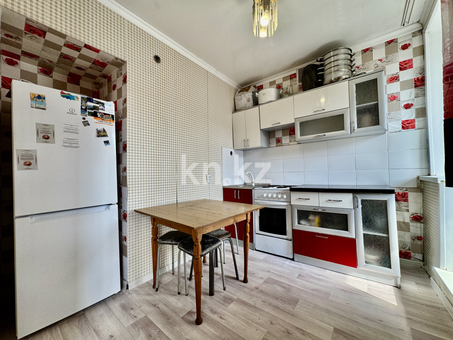 Продажа 2-комнатной квартиры, 36.9 м², ул. Муканова, дом  1/3 - Продажа  двухкомнатных квартир в Караганде фото 1 из 18