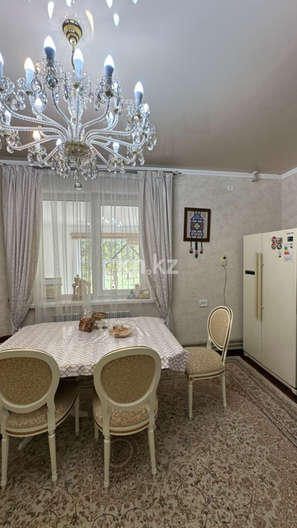 Продажа 7-комнатного дома, 380 м², ул. Сулейменова - Продажа квартир в Шымкенте фото 12 из 21