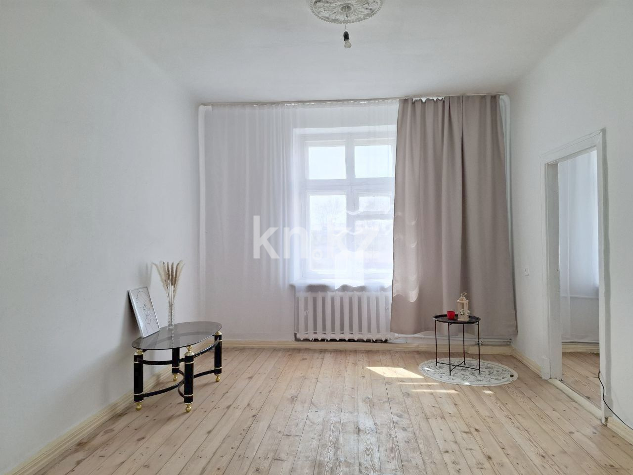 Продажа 3-комнатной квартиры, 65 м², пр. Шакарима, дом  177 - Продажа квартир в Усть-Каменогорске фото 1 из 17