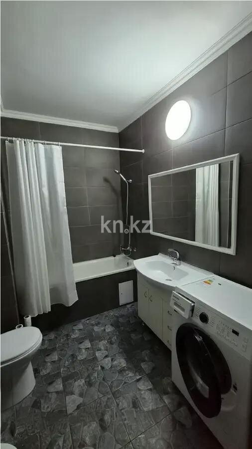 Продажа 2-комнатной квартиры, 79.3 м² в Алматы - фото 4