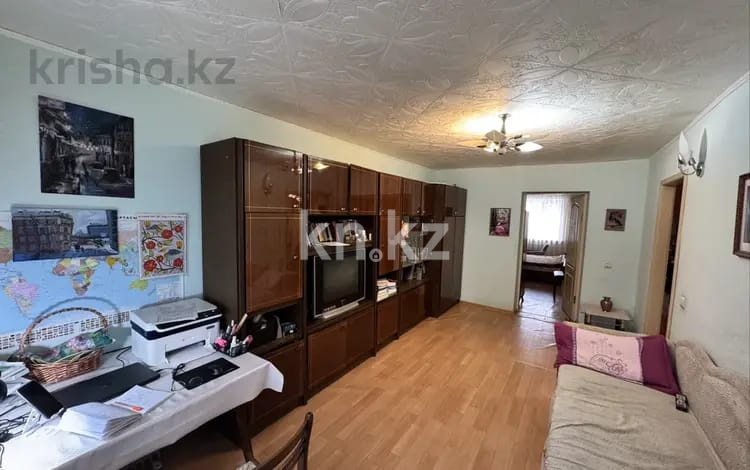 Продажа 2-комнатной квартиры, 46 м² - Продажа двухкомнатных квартир в Караганде - страница 2 фото 3 из 9