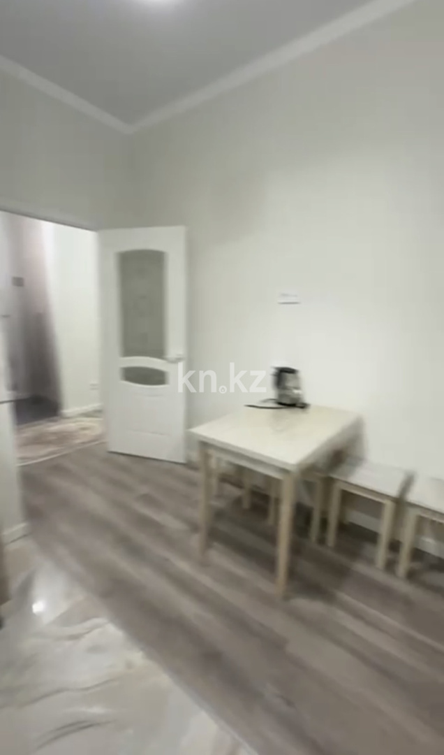 Аренда 1-комнатной квартиры, 40 м² - Аренда квартиры помесячно в Астане фото 2 из 8