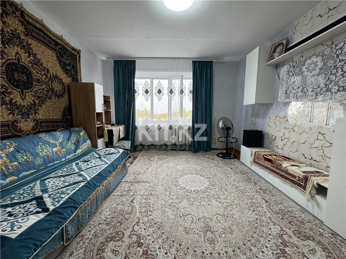 Продажа 3-комнатной квартиры, 64 м², мкр-н 11а - Продажа  трехкомнатных квартир в Караганде фото 1 из 8
