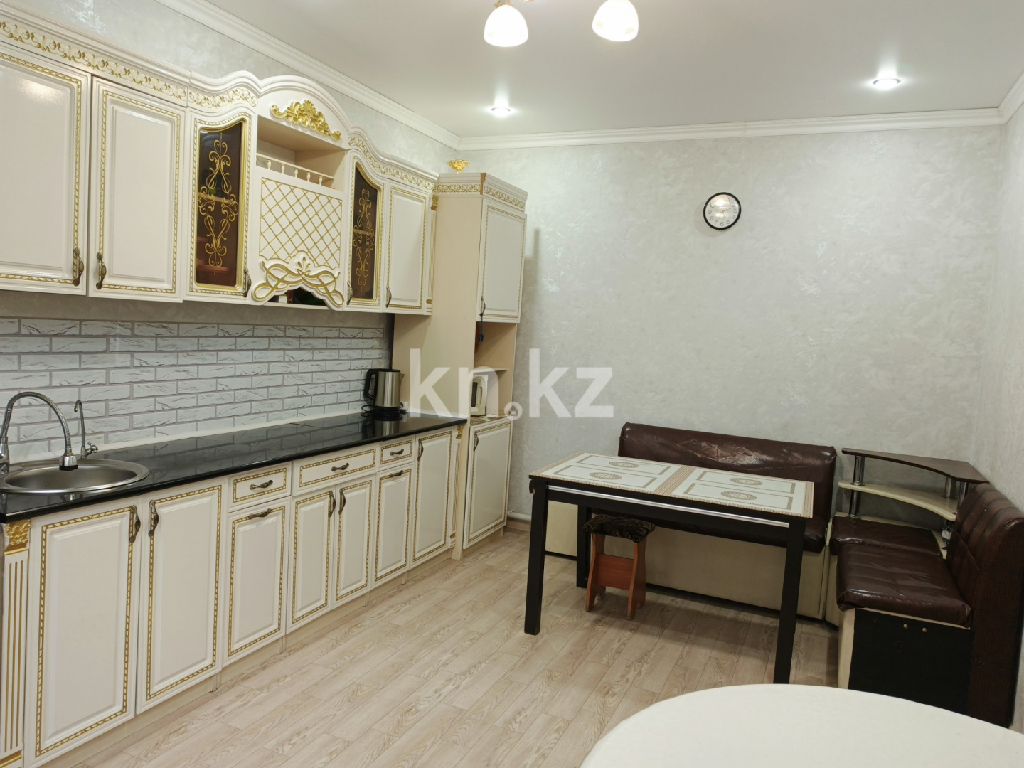 Аренда 5-комнатного дома, 257.2 м² в Караганде - фото 5