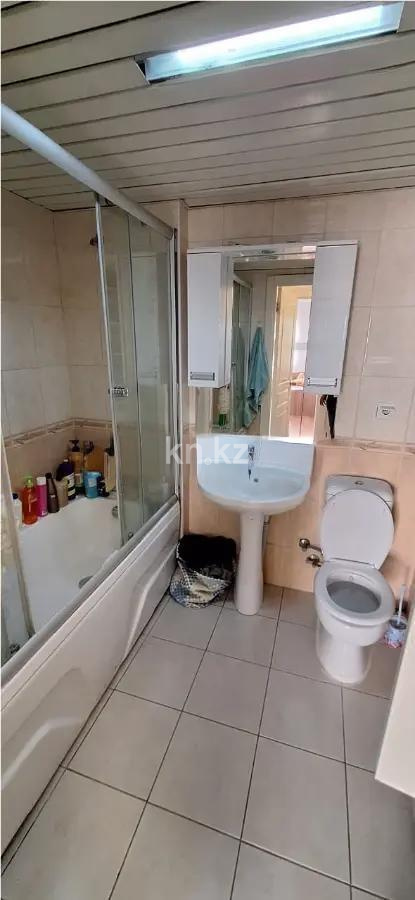 Продажа 3-комнатной квартиры, 84 м², мкр-н Аккент, дом  43 в Алматы - фото 6