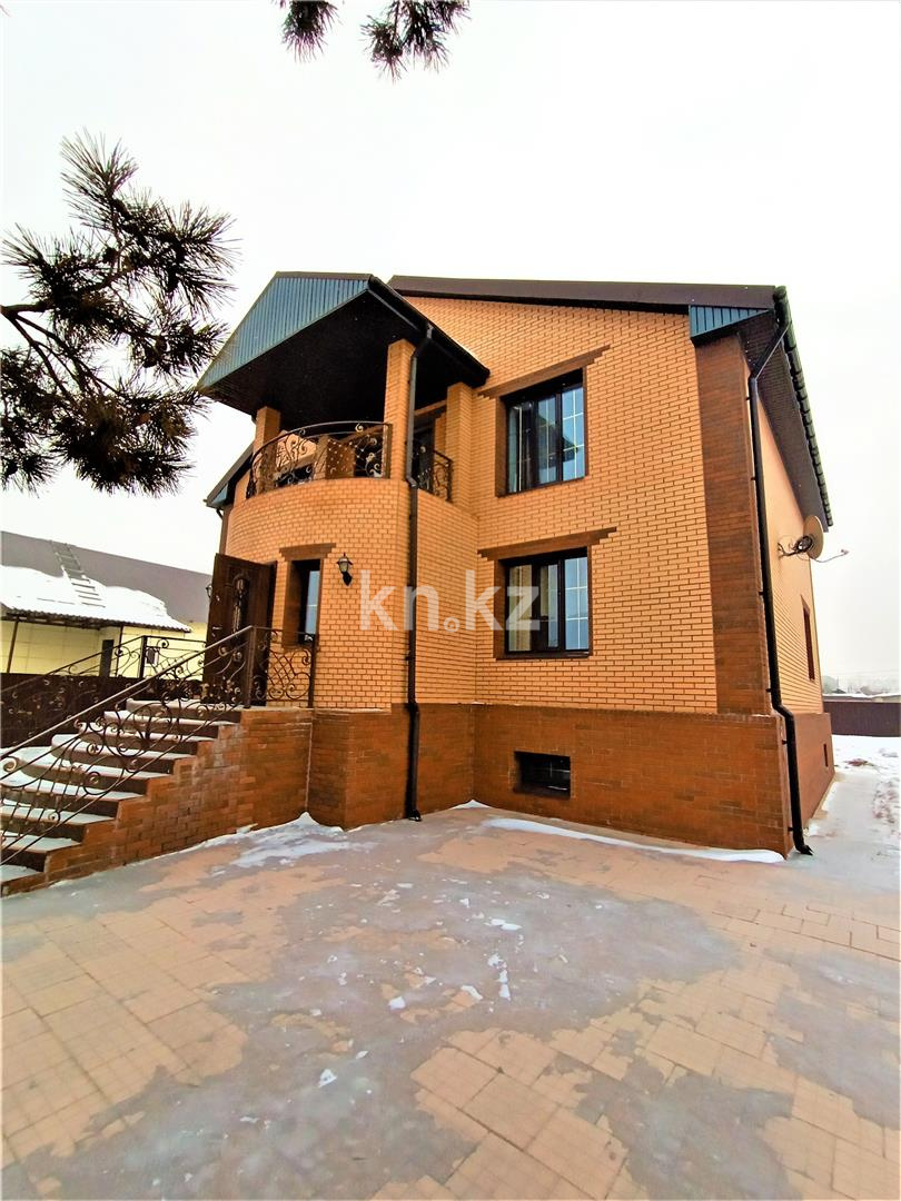 Продажа 6-комнатного дома, 300 м² - Недвижимость в Караганде - страница 28 фото 3 из 34