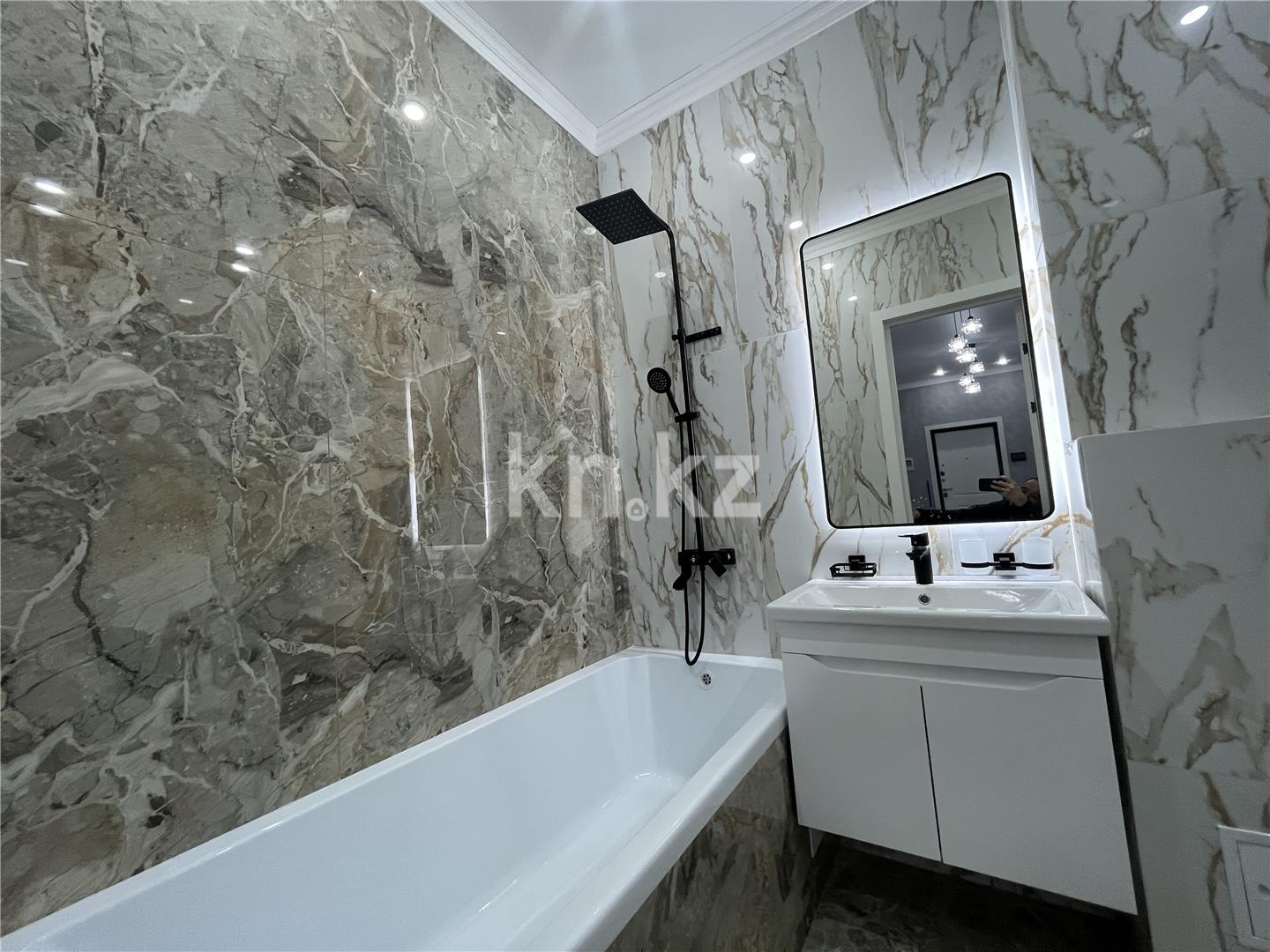 Продажа 3-комнатной квартиры, 95 м², мкр. Степной-4 - Продажа квартир в Караганде фото 28 из 30