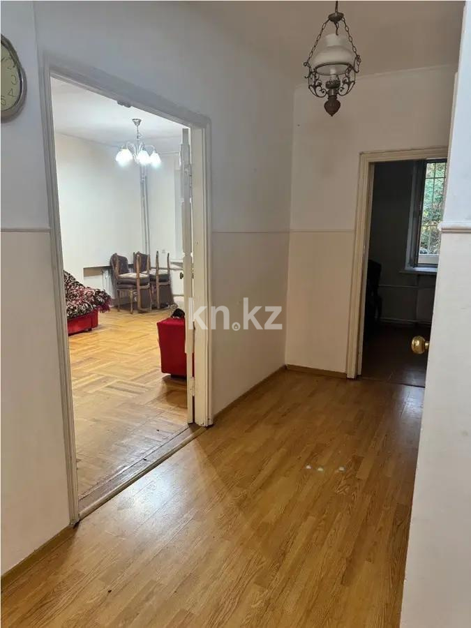Продажа 3-комнатной квартиры, 82 м², ул. Амангельды, дом  55 в Алматы - фото 8