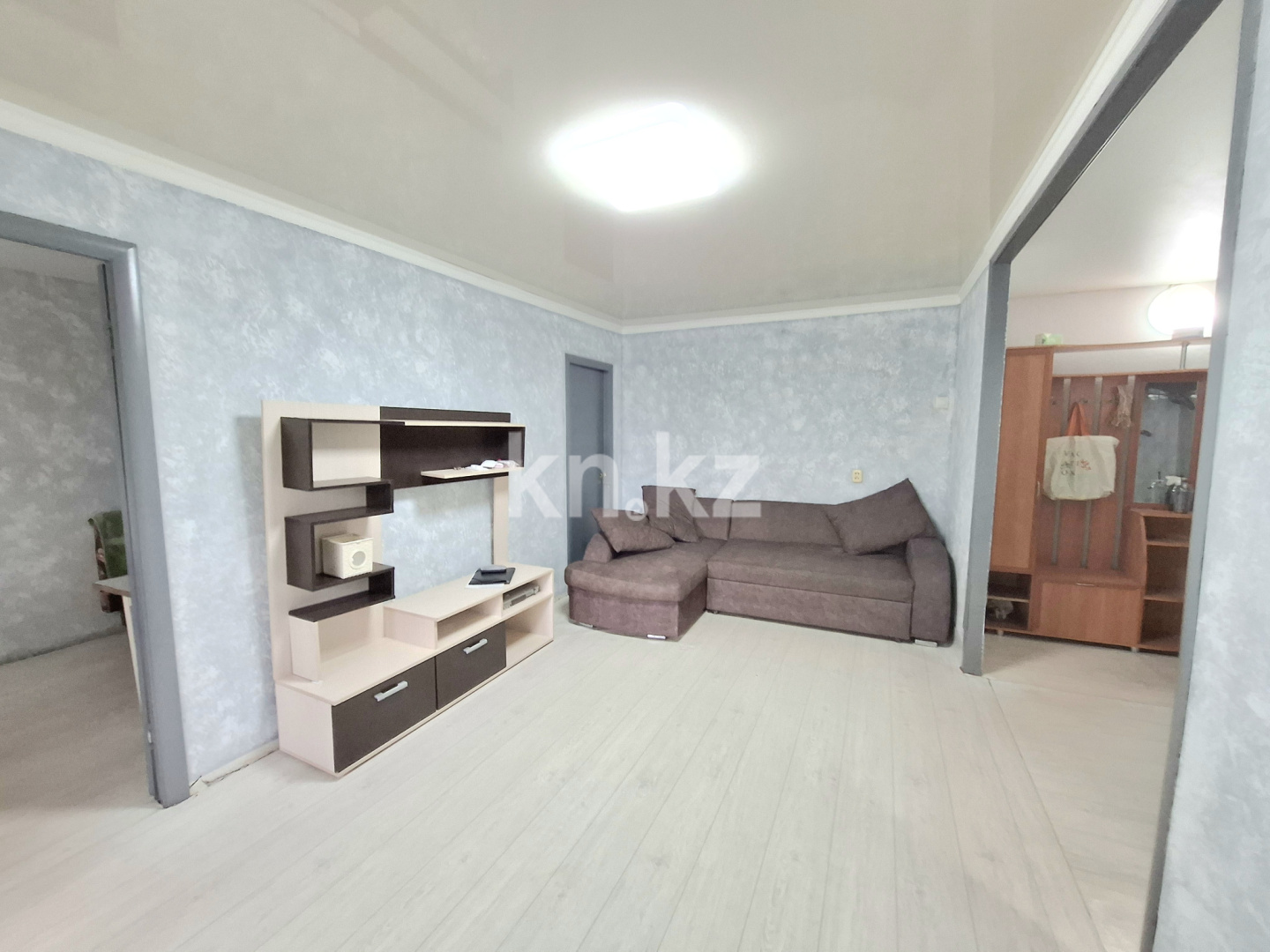 Продажа 2-комнатной квартиры, 45 м² - Продажа двухкомнатных квартир в кирпичном доме в Казахстане фото 2 из 14