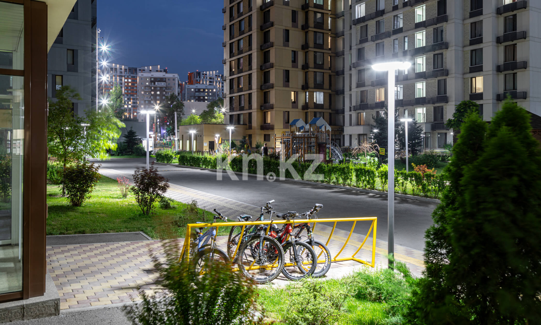 Продажа 2-комнатной квартиры, 55 м², ул. Сатпаева, дом  133/5 в Алматы - фото 15