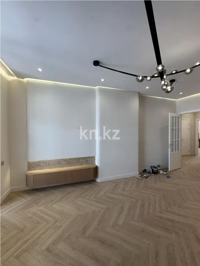 Продажа 3-комнатной квартиры, 77 м² - Продажа квартир в блочном доме в Казахстане - страница 2 фото 1 из 3