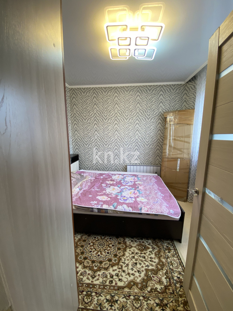 Продажа 3-комнатной квартиры, 48.3 м², мкр-н Восток-2, дом  13 - Продажа квартир в Караганде фото 4 из 13