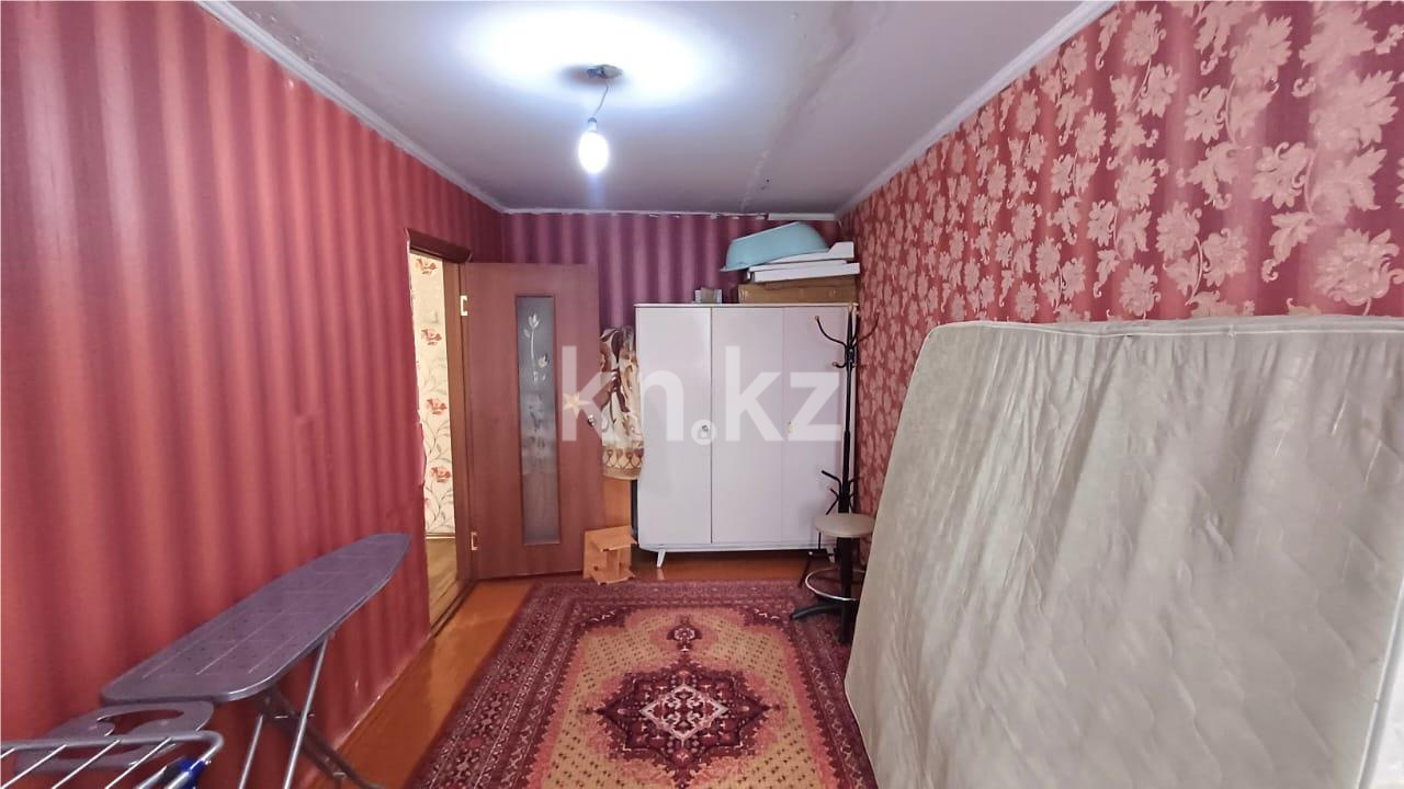 Продажа 3-комнатной квартиры, 61 м², мкр-н 14 в Караганде - фото 4
