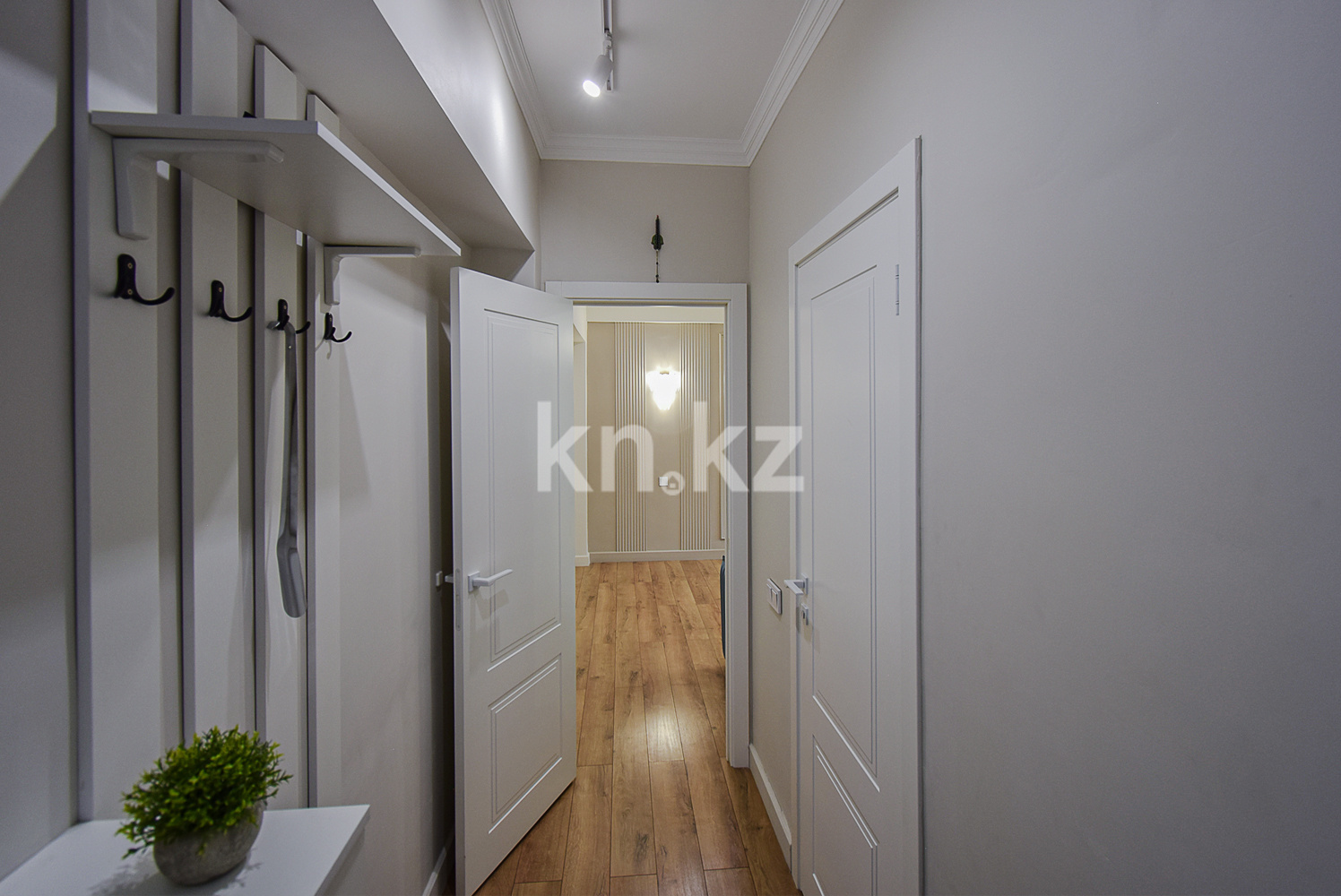 Продажа 2-комнатной квартиры, 52.9 м² в Алматы - фото 18