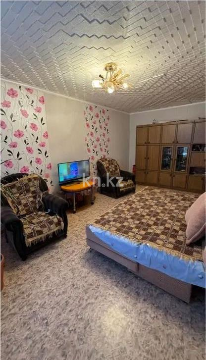 Продажа 2-комнатной квартиры, 50 м², мкр-н 8, дом  70 - Продажа квартир в Темиртау фото 1 из 4