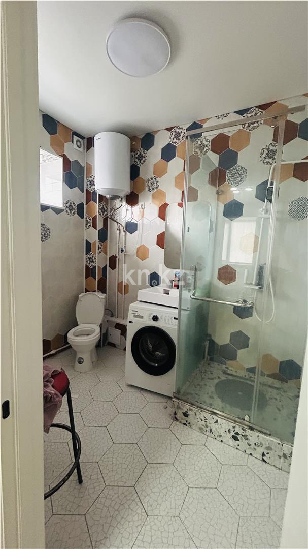 Продажа 2-комнатной квартиры, 63 м² в Караганде - фото 4