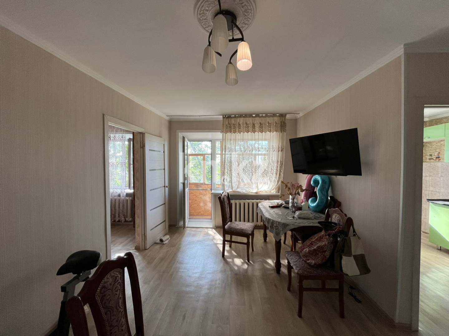 Продажа 2-комнатной квартиры, 43 м², мкр-н 17 - Продажа  двухкомнатных квартир в Караганде фото 7 из 10