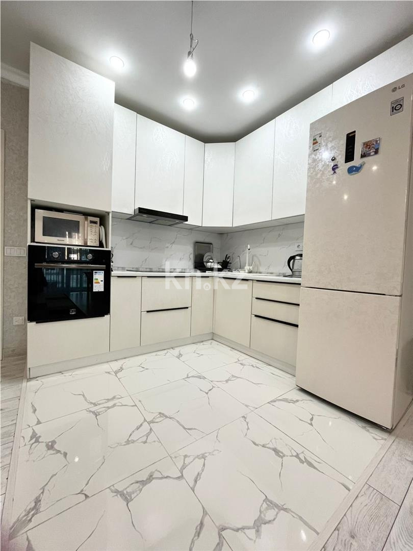 Продажа 3-комнатной квартиры, 83 м², мкр-н Степной-2, дом  14/15 - Продажа  трехкомнатных квартир в Караганде фото 7 из 16