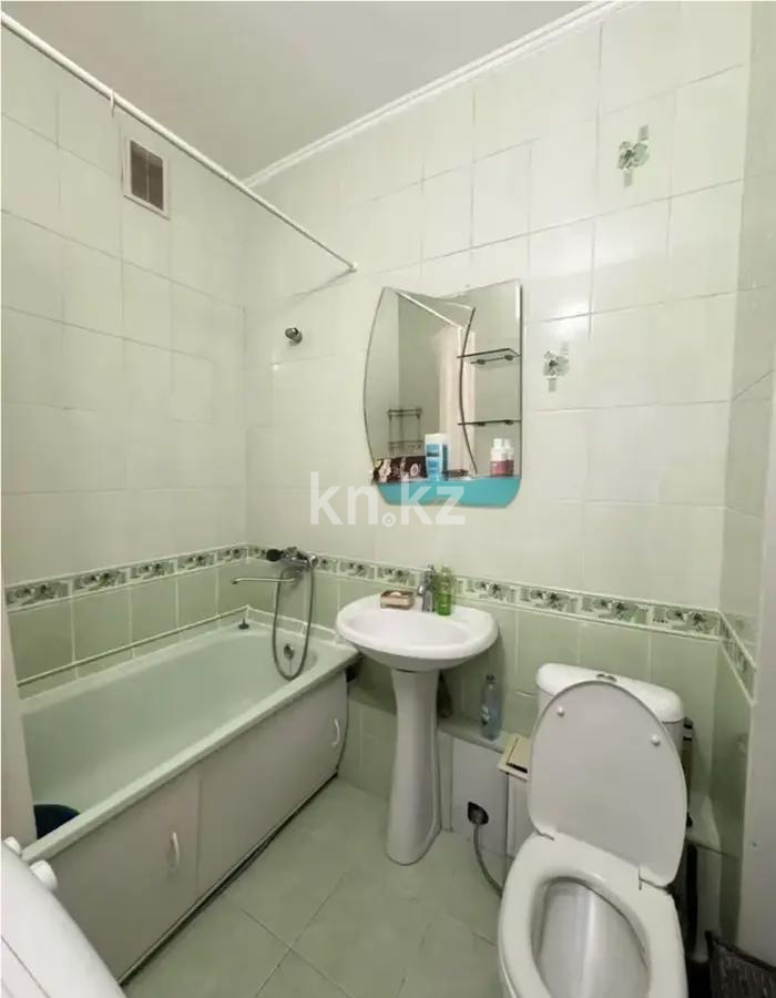 Продажа 1-комнатной квартиры, 36 м², мкр-н Мамыр-7, дом  11 в Алматы - фото 3