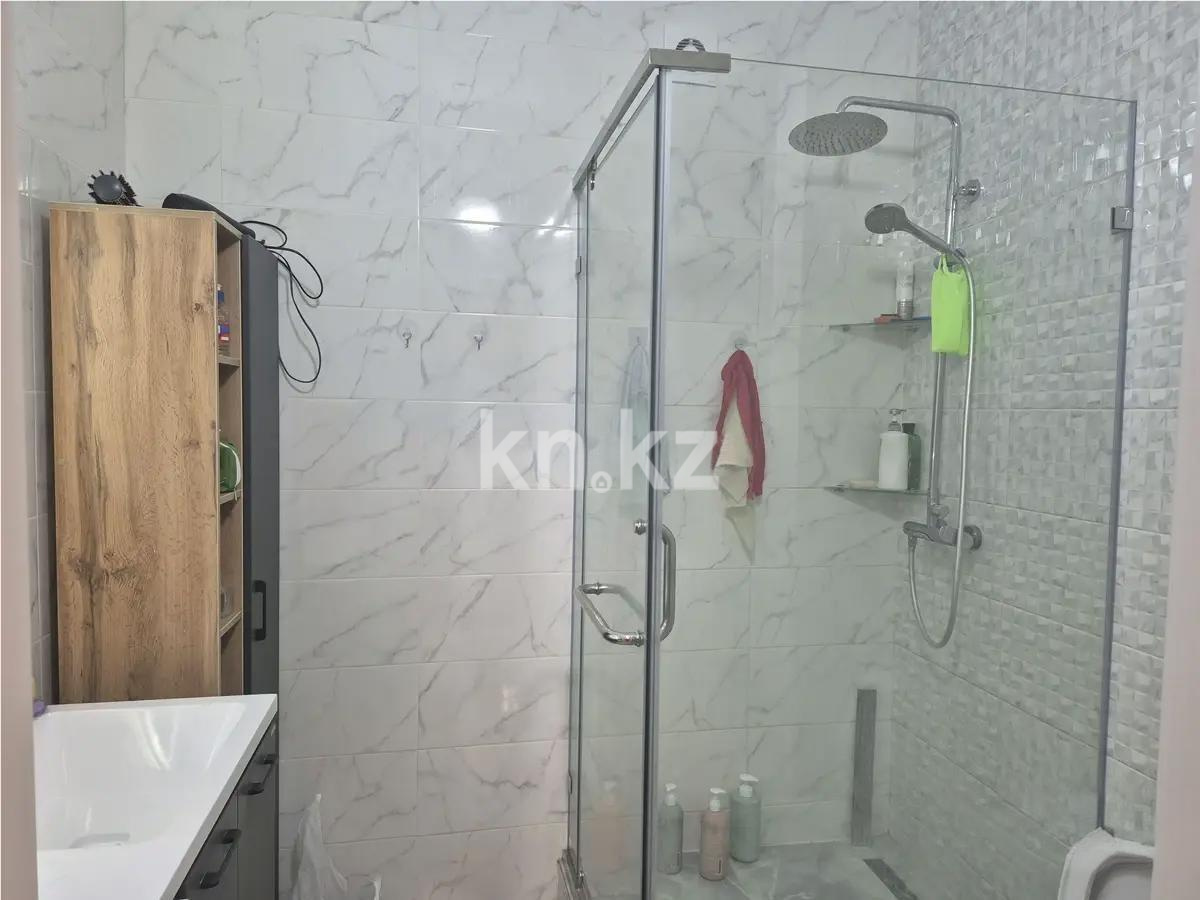 Продажа 4-комнатной квартиры, 140 м², ул. Кунаева, дом  35/1 в Астане - фото 2