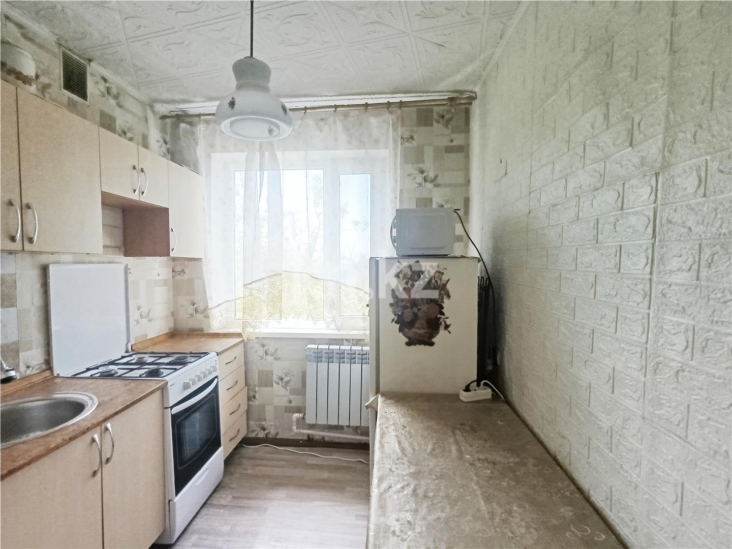 Продажа 3-комнатной квартиры, 62 м², мкр-н 23, дом  32 - Продажа  трехкомнатных квартир в Караганде фото 1 из 15