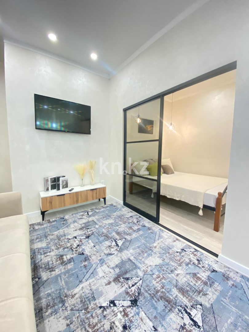 Продажа 2-комнатной квартиры, 44 м², пр. Шахтеров, дом  52б - Продажа квартир в Караганде с фото фото 7 из 16