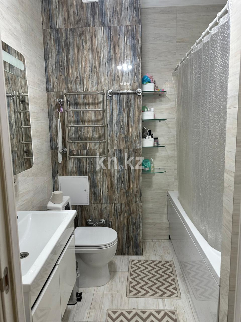 Продажа 3-комнатной квартиры, 109 м², ул. Розыбакиева, дом  247А в Алматы - фото 4