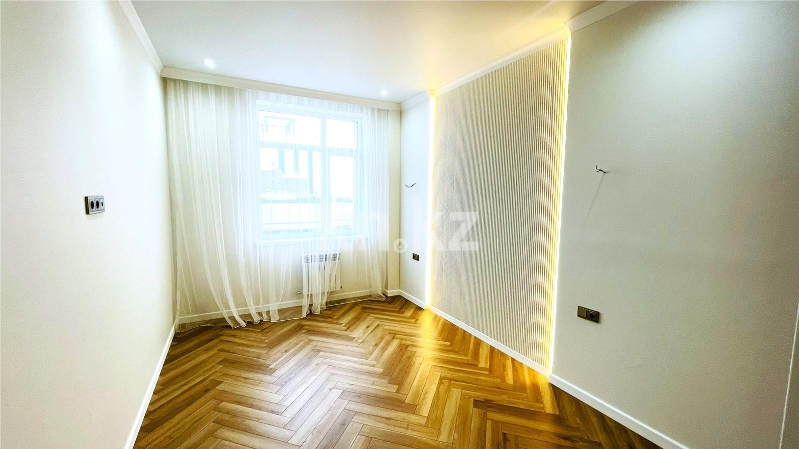 Продажа 2-комнатной квартиры, 55 м², ул. Букетова - Продажа квартир в новостройках Караганды фото 4 из 14