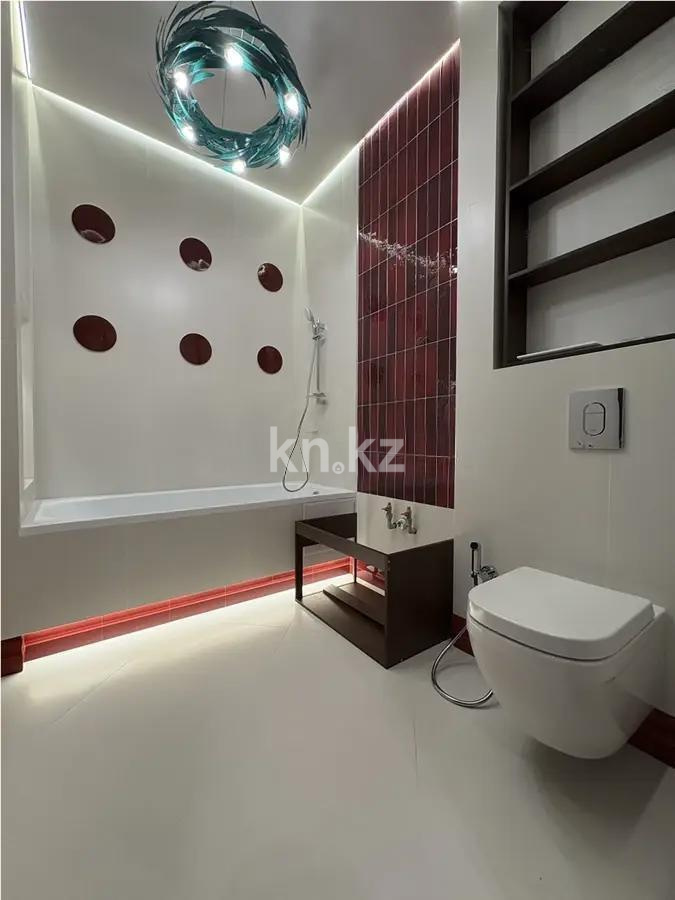 Продажа 4-комнатной квартиры, 255.7 м², ул. Тулебаева, дом  95/1 - Продажа квартир в Казахстане фото 7 из 11