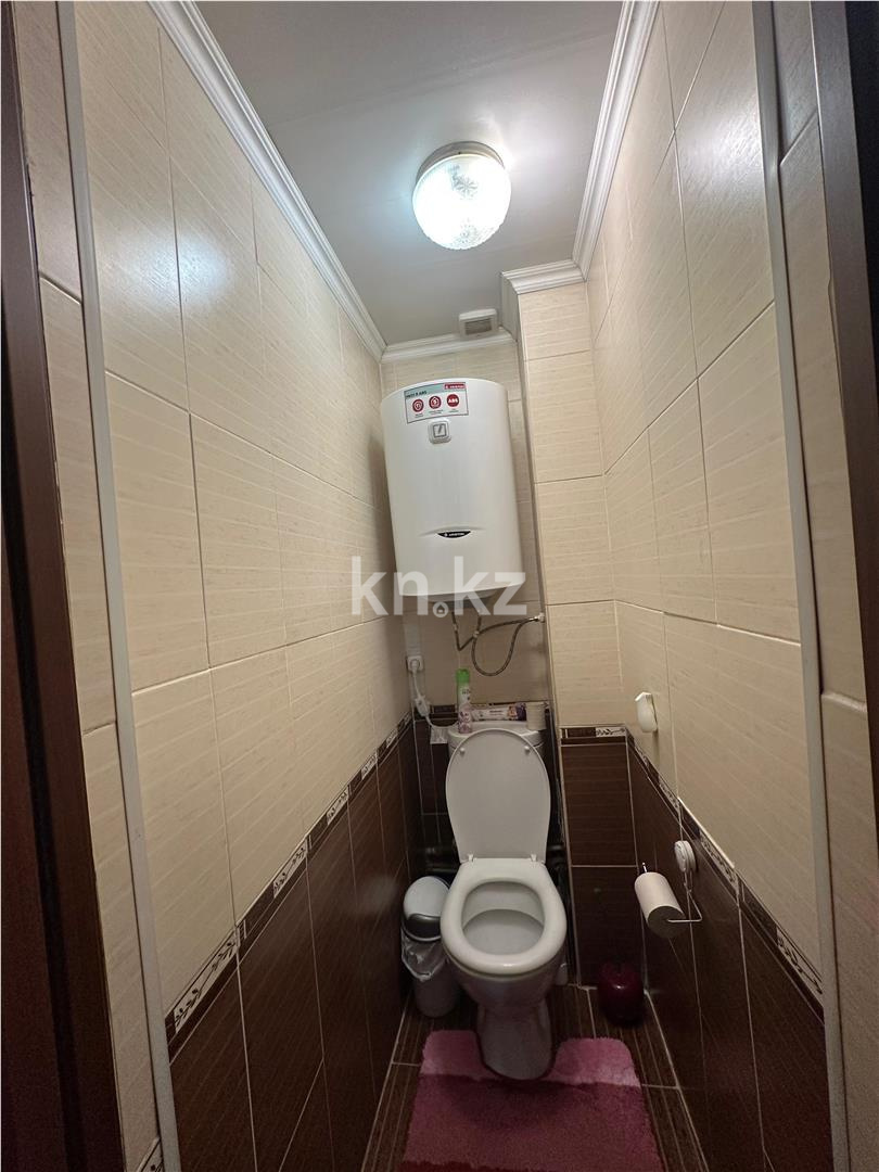 Продажа 3-комнатной квартиры, 64 м², мкр-н Орбита-1 в Караганде - фото 12