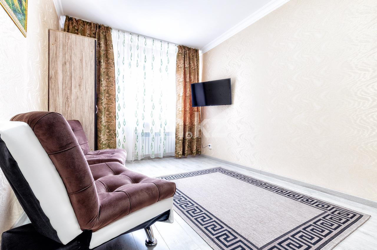 Аренда 1-комнатной квартиры посуточно, 50 м², пр. Кабанбай батыра, дом  29 - ул. Достык - Аренда  однокомнатных квартир посуточно в Астане с фото фото 3 из 11