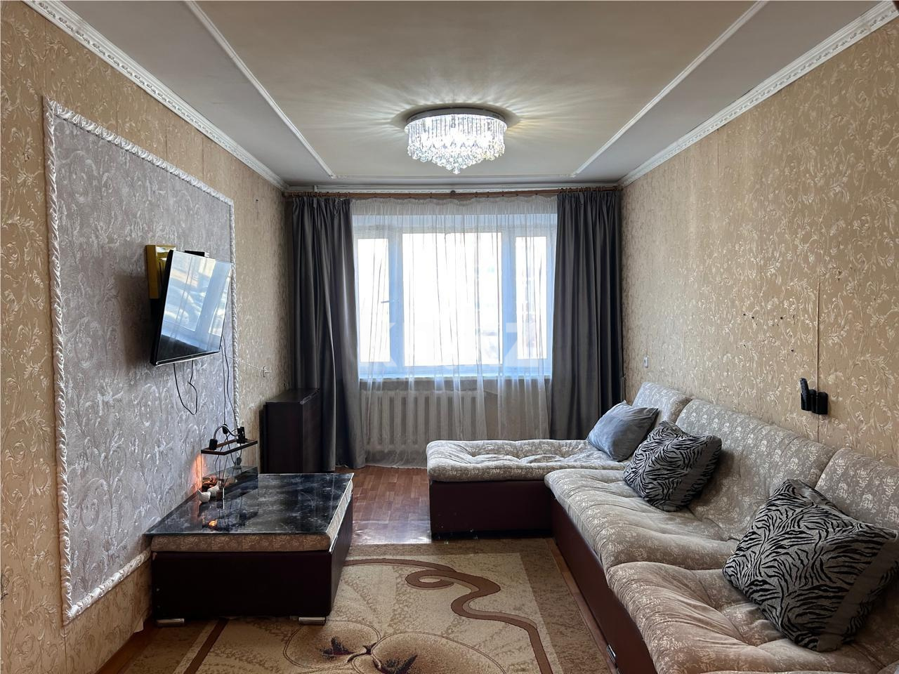 Продажа 4-комнатной квартиры, 83 м², ул. Озёрная - Продажа  четырехкомнатных квартир в Темиртау фото 1 из 14