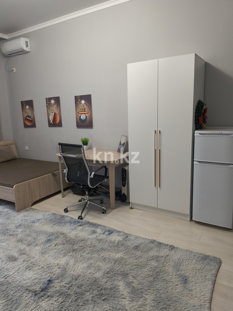 Аренда 1-комнатной квартиры, 34 м², пр. Назарбаева, дом  28А - Раимбека - Продажа земельных участков в Уральске фото 7 из 17