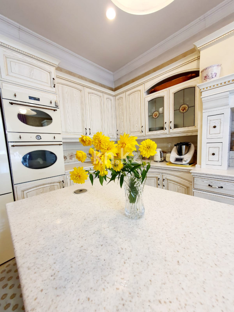 Продажа 4-комнатного дома, 426 м², ул. Сатпаева - Продажа домов, коттеджей в Караганде с фото фото 14 из 29