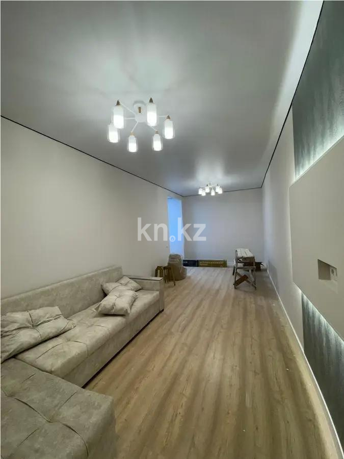 Продажа 2-комнатной квартиры, 63 м², ул. Толе би, дом  285/8 в Алматы