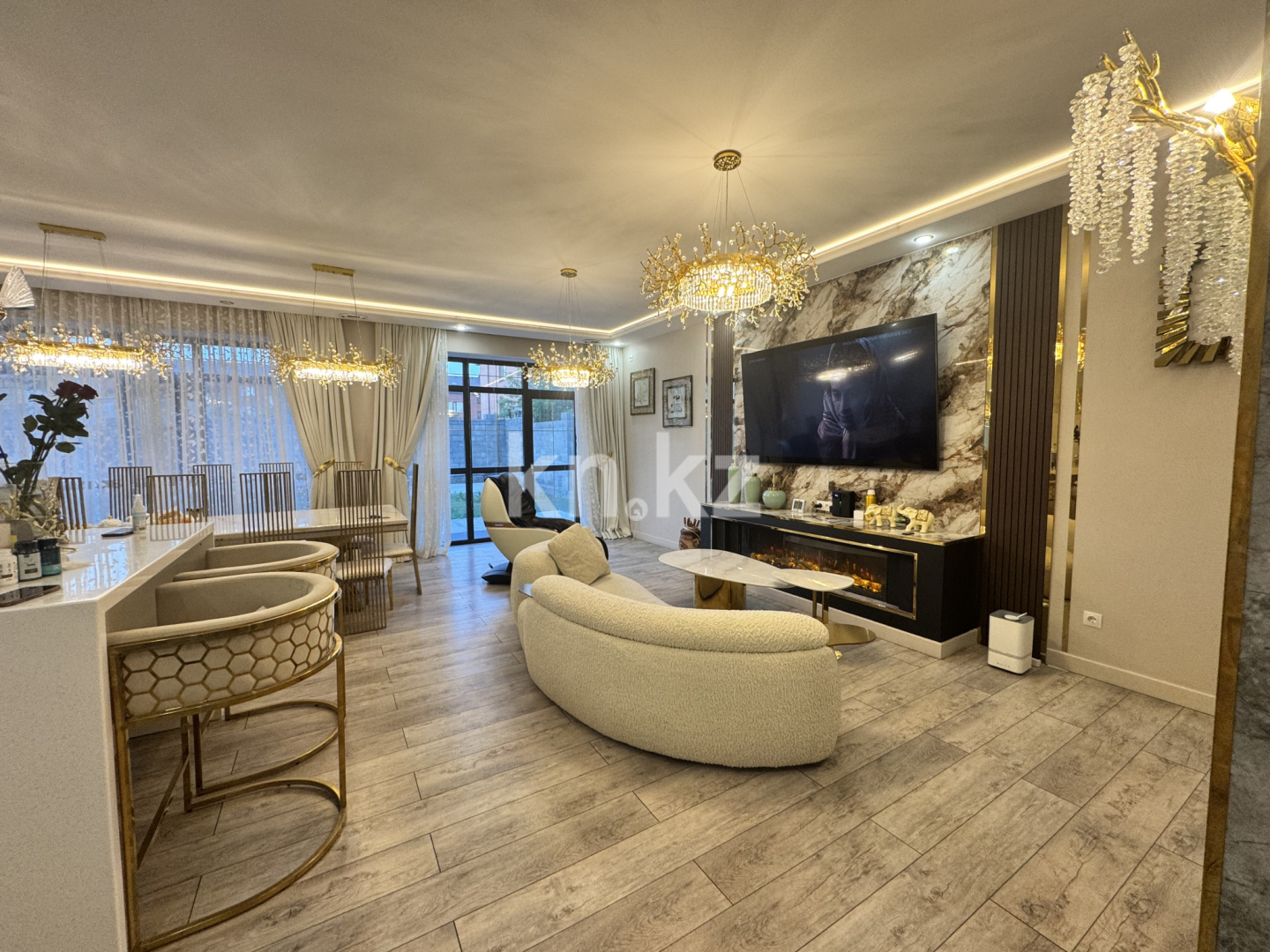 Продажа 5-комнатного дома, 400 м², ул. Муканова, дом  45/28 в Караганде - фото 18