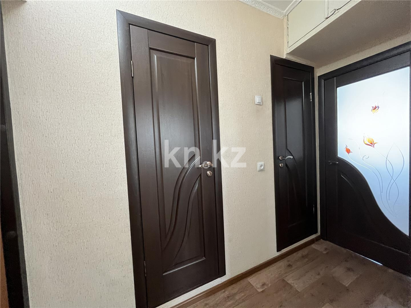 Продажа 1-комнатной квартиры, 36 м², мкр-н Голубые Пруды, дом  15 - Продажа  однокомнатных квартир в Караганде с фото фото 16 из 18