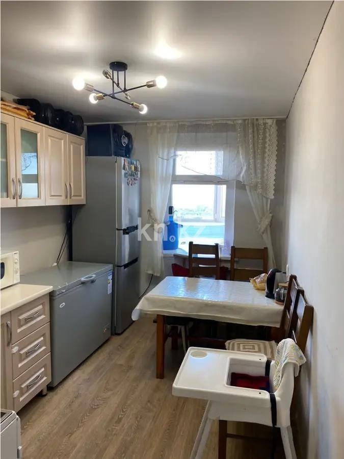 Продажа 3-комнатной квартиры, 62 м², мкр-н Мамраева (Восток-5), дом  16 в Караганде - фото 4