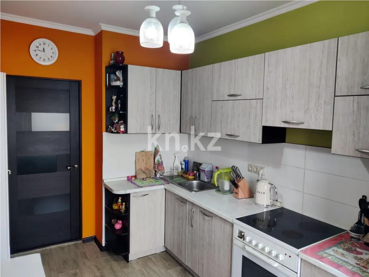 Продажа 3-комнатной квартиры, 86 м², мкр-н Сайран, дом  120 в Алматы - фото 5