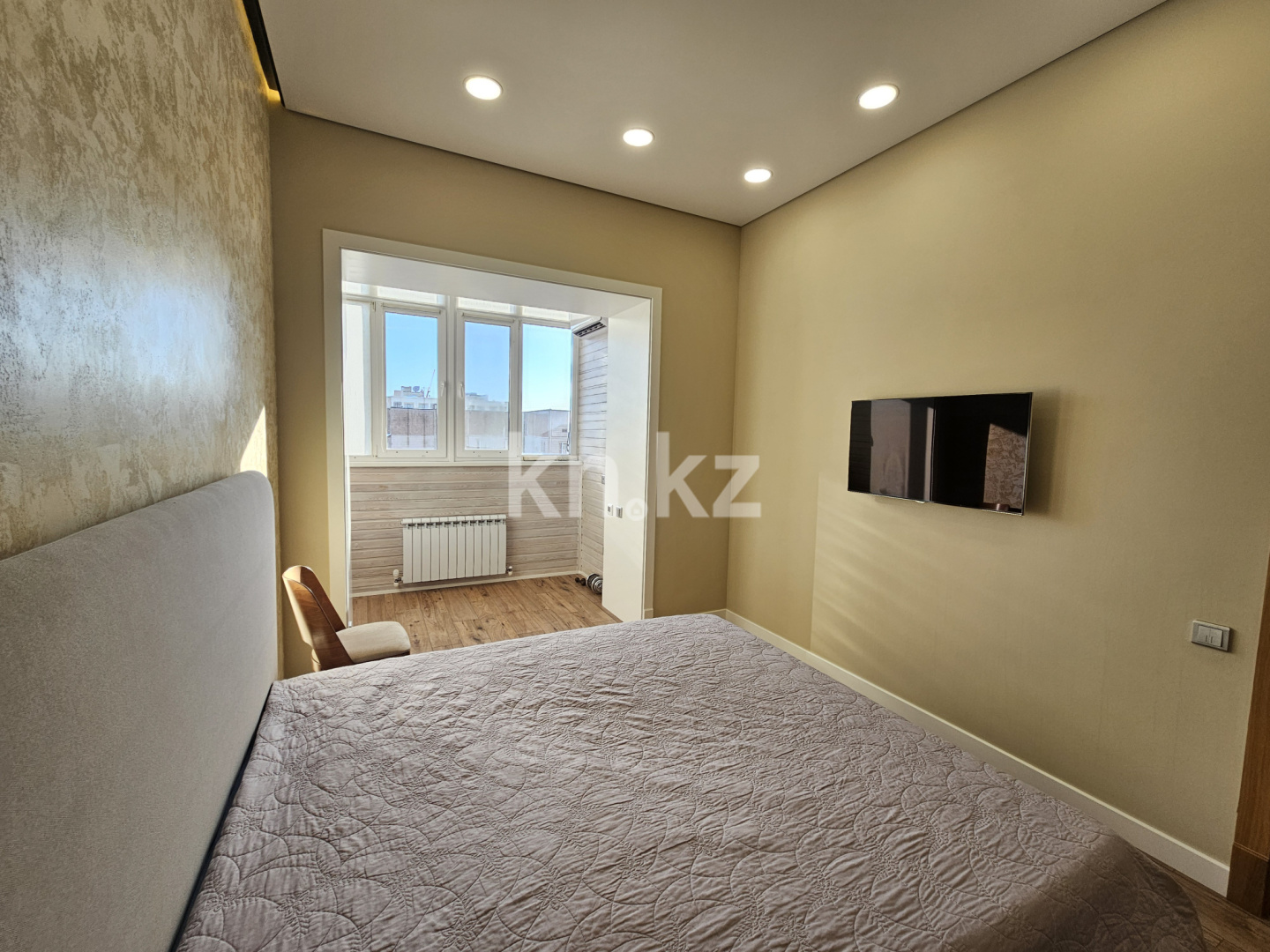 Продажа 3-комнатной квартиры, 81.8 м², мкр-н Гульдер-1, дом  1/4 в Караганде - фото 5