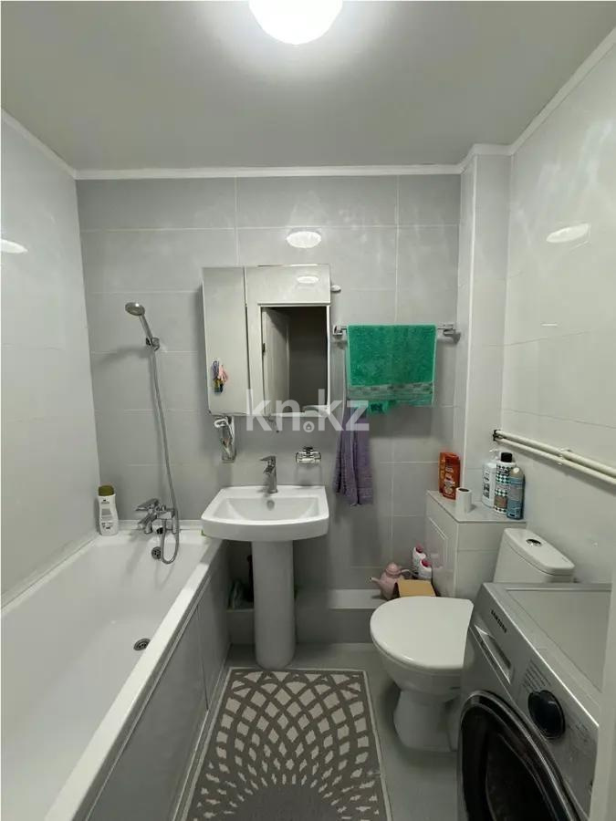 Продажа 3-комнатной квартиры, 62 м², мкр-н 12, дом  10 в Алматы - фото 5