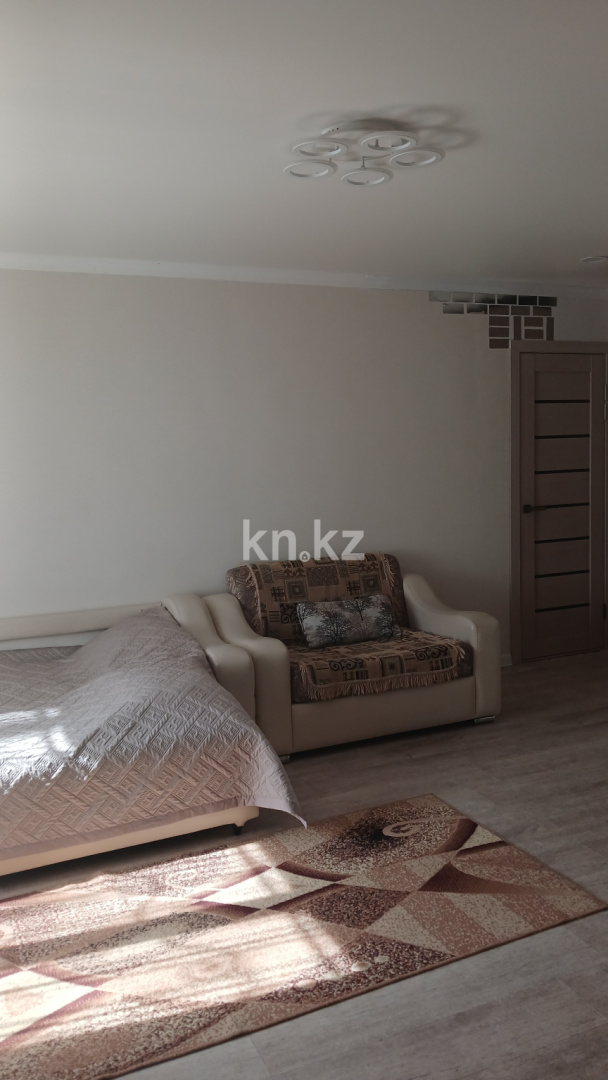 Аренда 1-комнатной квартиры посуточно, 38 м² - Аренда квартир посуточно в Караганде фото 11 из 19