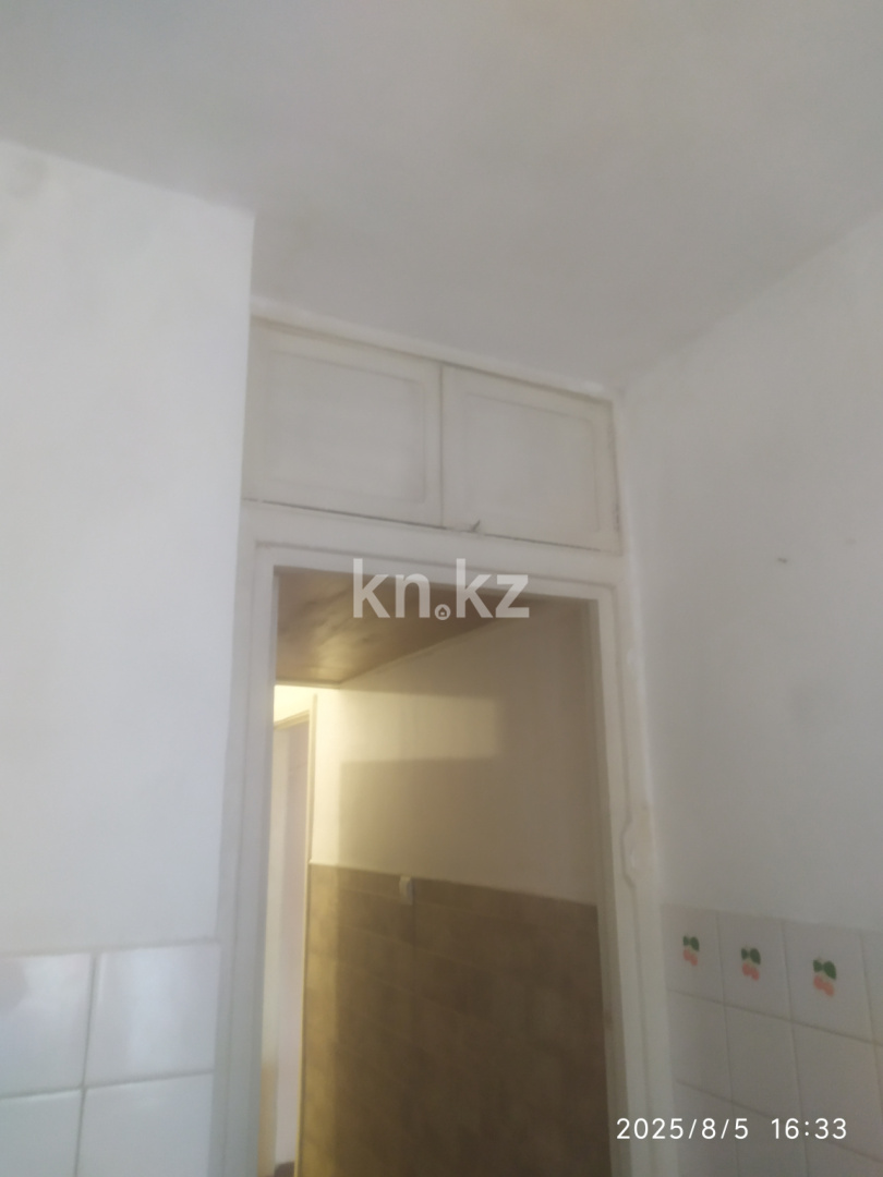 Аренда 3-комнатной квартиры, 58 м², 3 мкр., дом  47 - пр. Улугбека - Аренда  трехкомнатных квартир помесячно в Алматы фото 8 из 11