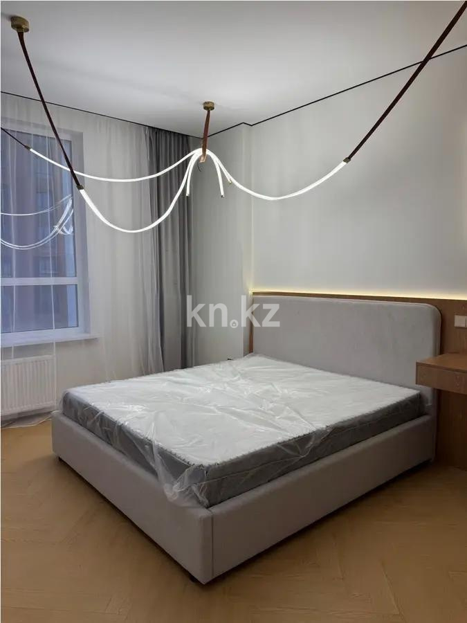 Продажа 3-комнатной квартиры, 71.5 м², пр. Улы Дала, дом  29/1 - Продажа  трехкомнатных квартир в Астане фото 1 из 3