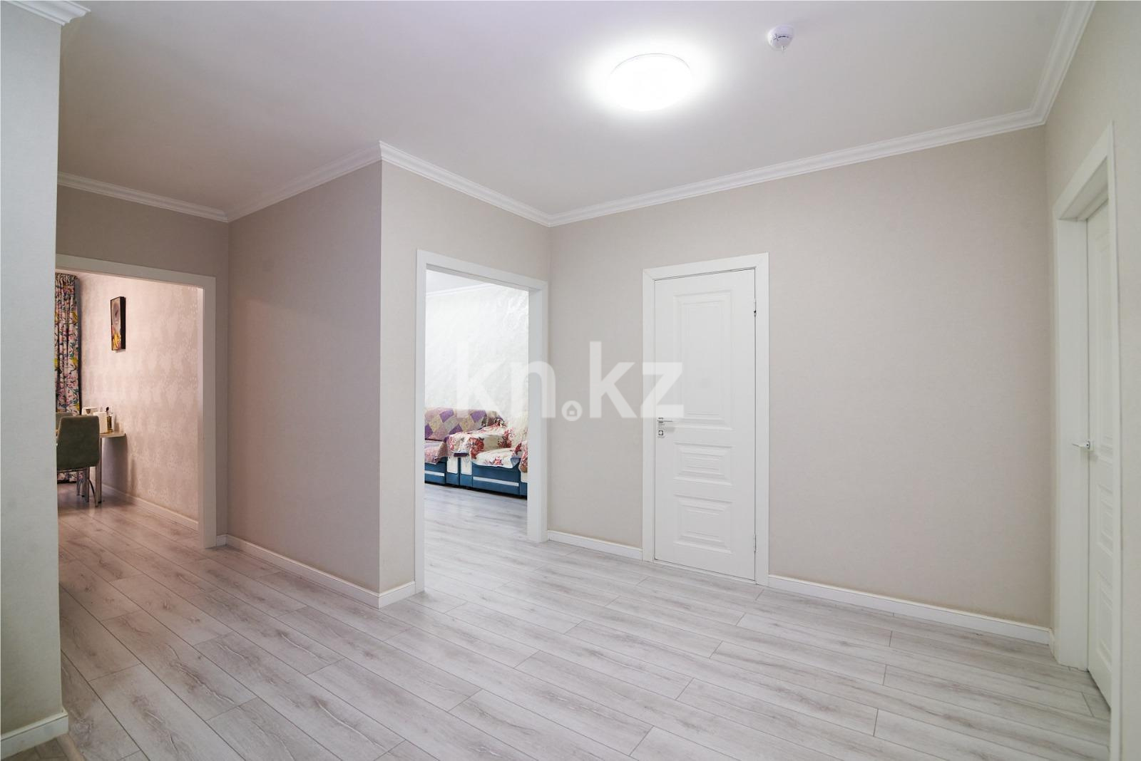 Продажа 3-комнатной квартиры, 93 м², ул. Сыганак - Продажа домов, коттеджей в Карагандинской области фото 10 из 15