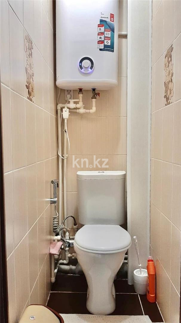 Продажа 2-комнатной квартиры, 48 м², мкр-н 18 - Продажа квартир в Караганде фото 11 из 11